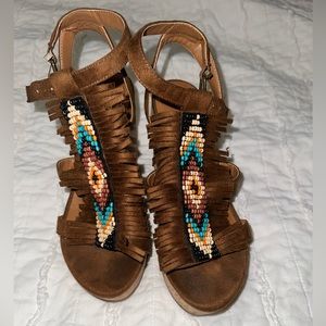 Ariat Unbridled Wedge Sandals Size 6 High Heels Shoes Beaded Fringe Strappy